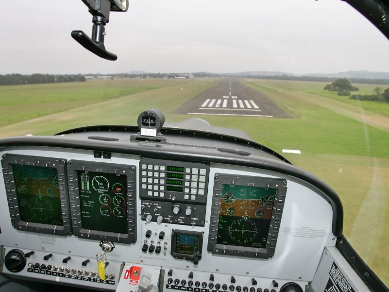 CT-4F Cockpit 2.jpg